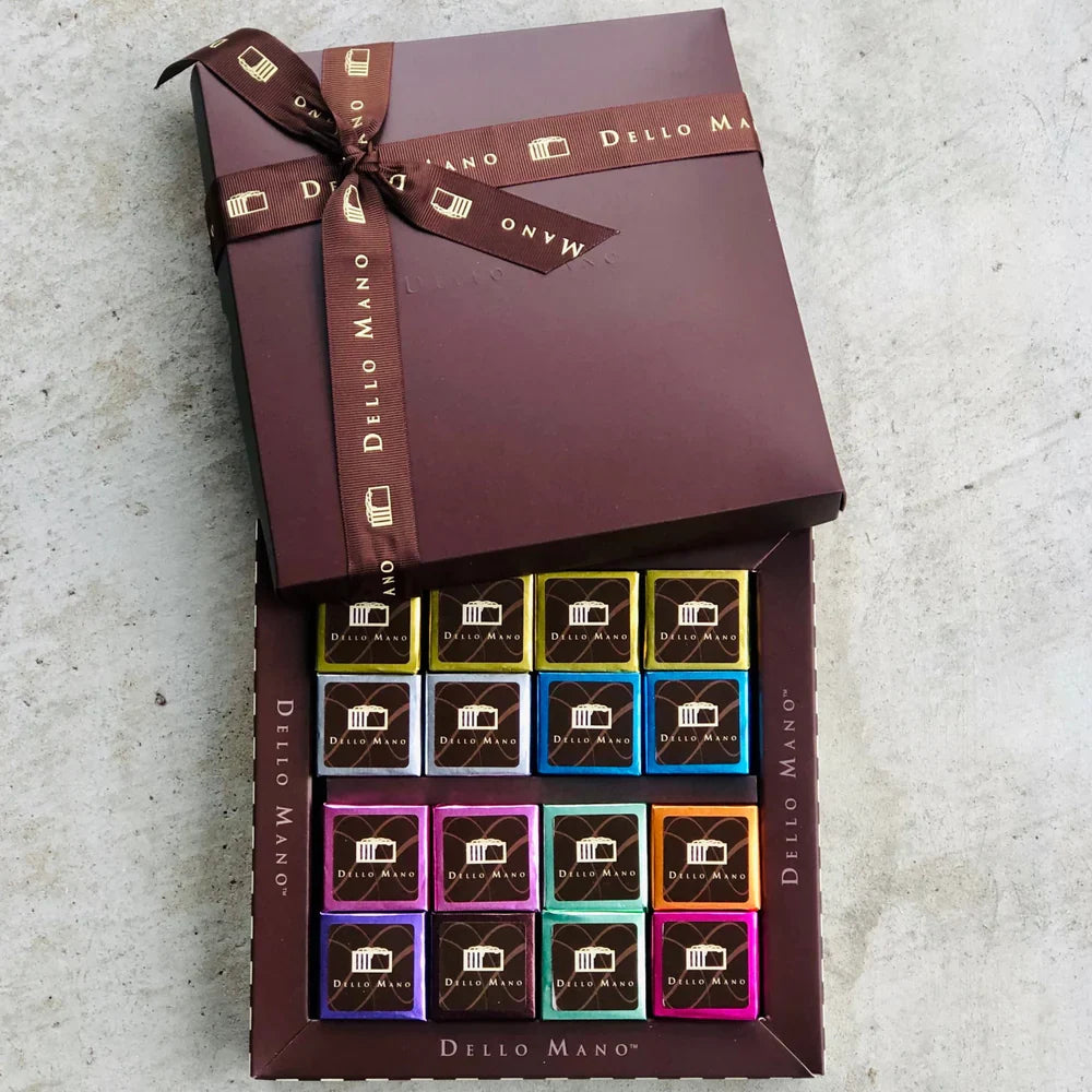 Luxury Brownie Gift Box – 16 Piece Mixed Flavours